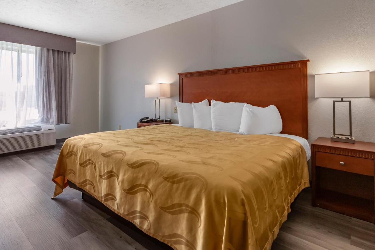 Quality Inn Fayetteville Near Fort Bragg Eksteriør bilde