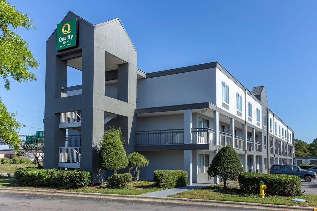 Quality Inn Fayetteville Near Fort Bragg Eksteriør bilde