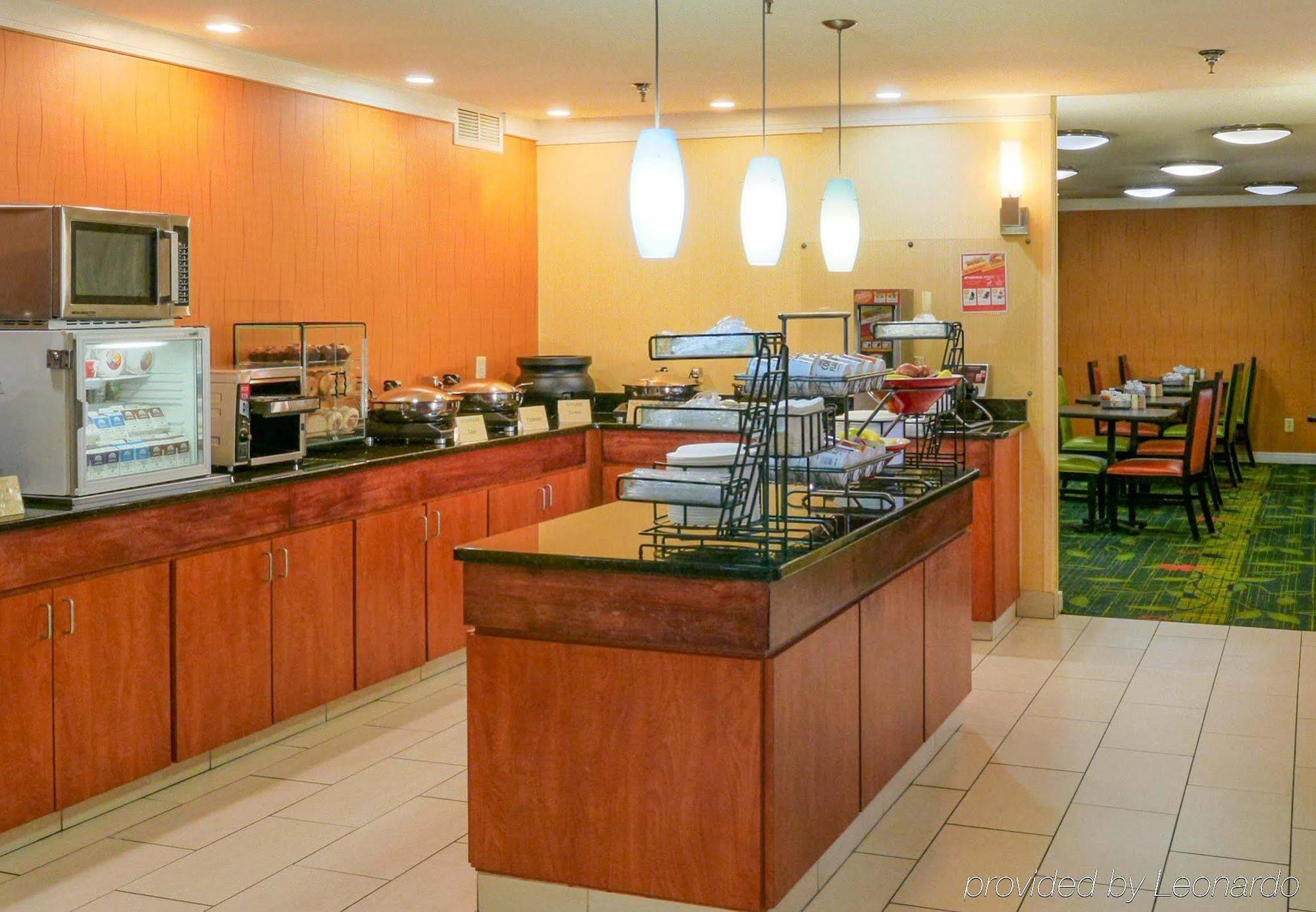 Quality Inn Fayetteville Near Fort Bragg Eksteriør bilde